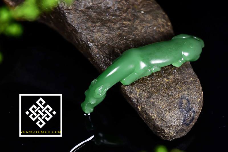[Bài 3] - Đá Quý Ngọc Bích là gì? Ngọc Nephrite Jade là gì? Kiến thức tổng quát và chi tiết nhất về Ngọc Bích Thiên Nhiên 3