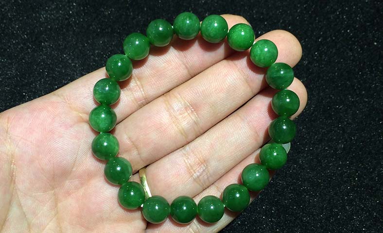 Ngọc Bích - tặng phẩm của trời đất! 1