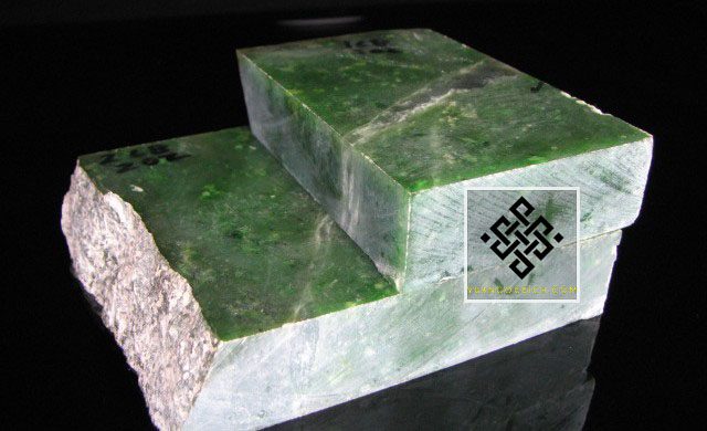 Hình ảnh Đá Ngọc Bích THẬT - Vua Ngọc Bích