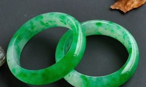 Địa chỉ mua trang sức Ngọc Bích Thiên Nhiên giá tốt 7