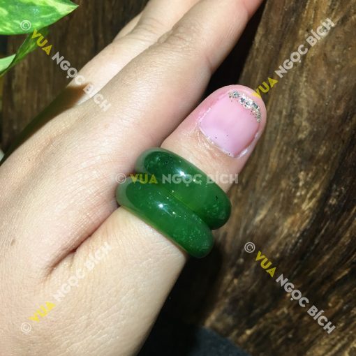 Nhẫn Bầu Ngọc Bích Nephrite Jade (NN030)