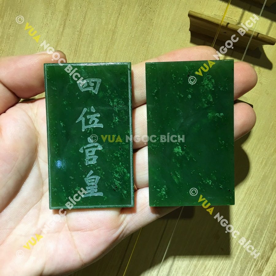 Bạn đã biết gì về Ngọc Bích Nephrite?