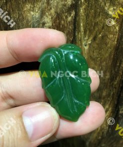 Mặt Dây Chiếc Lá Ngọc Bích Nephrite Jade (MD102)