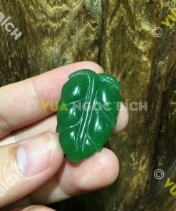 Mặt Dây Chiếc Lá Ngọc Bích Nephrite Jade (MD102)