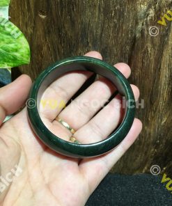 Vòng Tay Ngọc Bích Nephrite Jade Bản Liền (VT030)