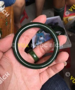 Vòng Tay Ngọc Bích Nephrite Jade Bản Liền (VT037)
