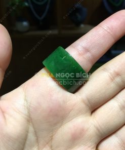 Nhẫn Càn Long Ngọc Bích Nephrite Jade VIP (VNB-NN036-1) 26 Nhẫn Càn Long Ngọc Bích Nephrite Jade VIP (VNB-NN036-1)