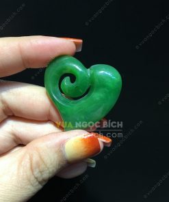 Mặt Trái Tim Ngọc Bích Nephrite Jade (VNB-MD241)