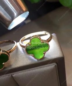 Nhẫn Cỏ Bốn Lá Ngọc Bích Nephrite Jade (VNB-NN118) 16 Nhẫn Cỏ Bốn Lá Ngọc Bích Nephrite Jade (VNB-NN118)
