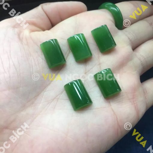 Mặt đá trang sức Ngọc Bích Nephrite Jade (VNB-MDTS017)