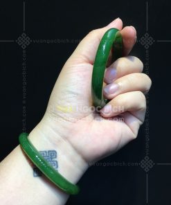 Vòng tay Ngọc Bích Bản Liền Ni 53 (VNB-VT110)