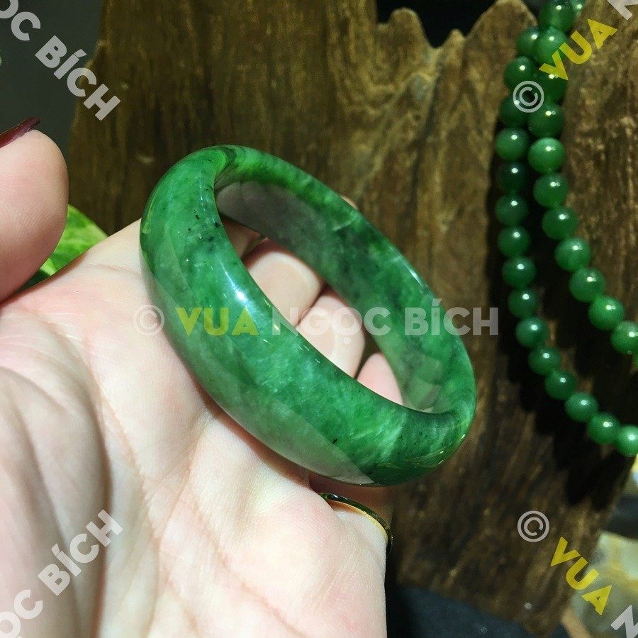 Kinh nghiệm chọn mua vòng tay phong thủy mệnh mộc cho nữ 3 Kinh nghiệm chọn mua vòng tay phong thủy mệnh mộc cho nữ 3