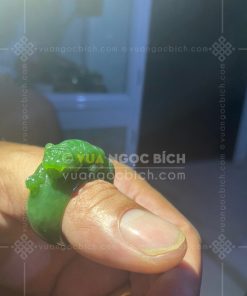 Nhẫn Ngọc Bích Bản Liền Khối Chạm Hổ Gầm VVIP (VNB-NN178) 1