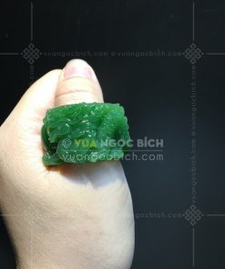 Nhẫn Càn Long Ngọc Bích Chạm Rồng VVIP (VNB-NN183)