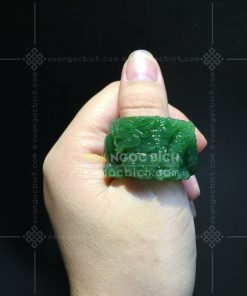 Nhẫn Càn Long Ngọc Bích Chạm Rồng VVIP (VNB-NN183)