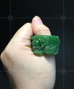 Nhẫn Càn Long Ngọc Bích Chạm Rồng VVIP (VNB-NN183)