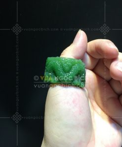 Nhẫn Càn Long Ngọc Bích Chạm Rồng VVIP (VNB-NN183)