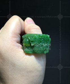 Nhẫn Càn Long Ngọc Bích Chạm Rồng VVIP (VNB-NN183)