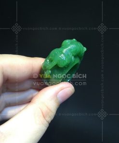 Nhẫn Ngọc Bích Bản Liền Khối Chạm Hổ Gầm VVIP (VNB-NN178)