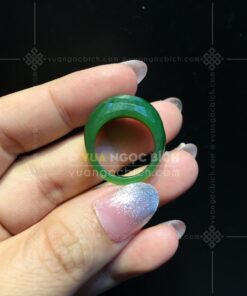 Nhẫn Ngọc Bích Yên Ngựa Mài Giác (VNB-NN072-1)