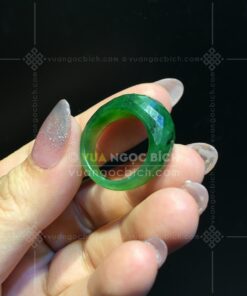 Nhẫn Ngọc Bích Yên Ngựa Mài Giác (VNB-NN072-1)