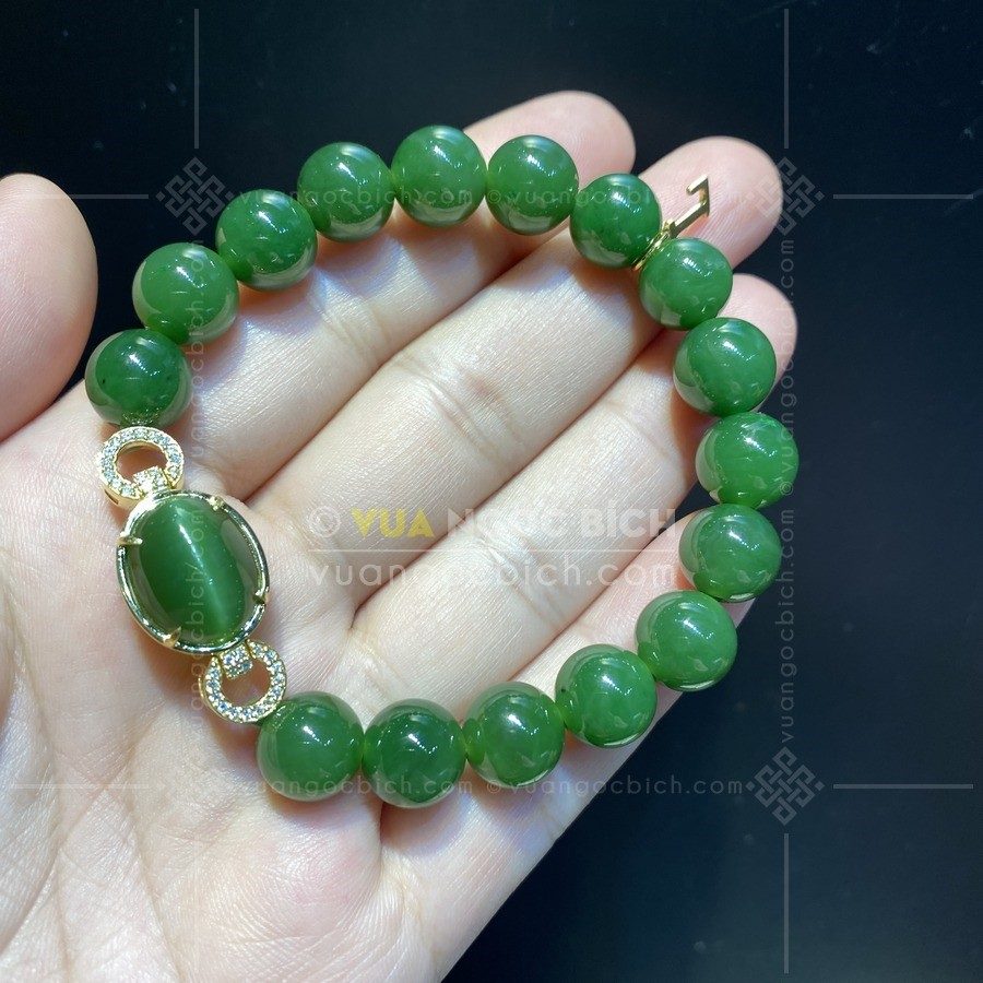 Bạn đã biết cách đeo vòng ngọc bích bản liền chưa? 11 Bạn đã biết cách đeo vòng ngọc bích bản liền chưa? 11