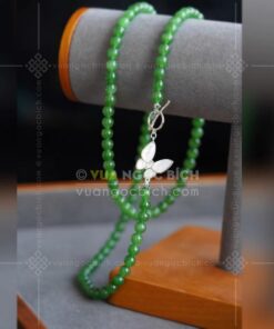 Các Mẫu Chuỗi Hạt Đeo Cổ Ngọc Bích Nephrite Jade