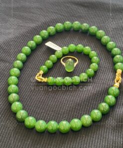 Các Mẫu Chuỗi Hạt Đeo Cổ Ngọc Bích Nephrite Jade