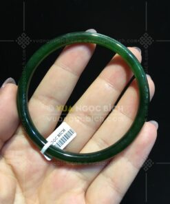 Vòng Tay Ngọc Bích Bản Liền (VNB-VT335)