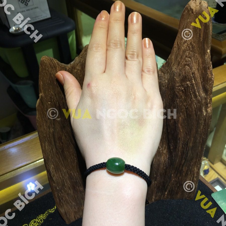 Vòng tay Lu thống Ngọc bích có công dụng phong thủy như thế nào? 3 Vòng tay Lu thống Ngọc bích có công dụng phong thủy như thế nào? 3