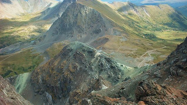 NGỌC BÍCH CANADA – ĐƯỜNG LÊN DỐC ĐÁ 31 NGỌC BÍCH CANADA – ĐƯỜNG LÊN DỐC ĐÁ 31