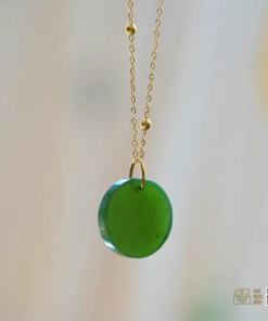 Mặt Dây Ngọc Bích Nephrite Jade (VNB-MD701)