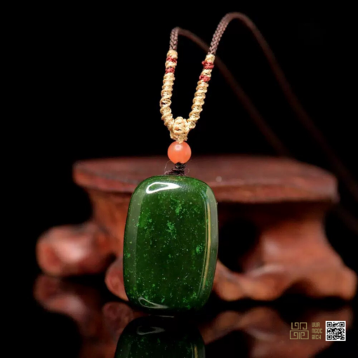 Mặt Dây Ngọc Bích Nephrite Jade (VNB-MD707)