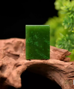 Mặt Dây Ngọc Bích Nephrite Jade (VNB-MD709)