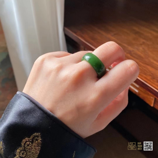 Nhẫn Ngọc Bích Nephrite Jade Liền Khối (VNB-NN711)