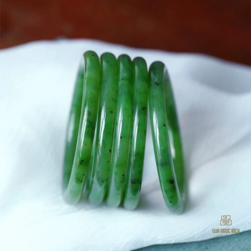 Vòng Tay Ngọc Bích Nephrite Jade Bản Liền Khối (VNB-VT810)