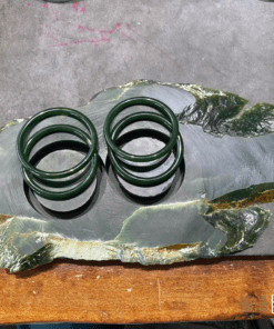 Vòng Tay Ngọc Bích Nephrite Jade Bản Liền Khối (VNB-VT836)