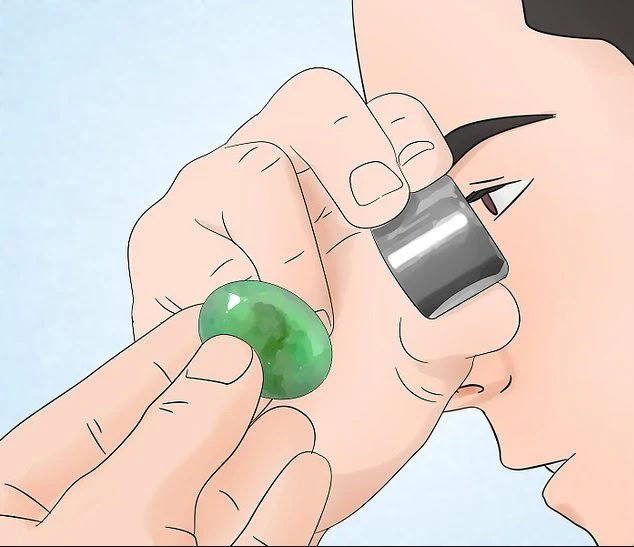 Đặc điểm và cách phân biệt nhẫn ngọc bích thật giả 19 Đặc điểm và cách phân biệt nhẫn ngọc bích thật giả 17