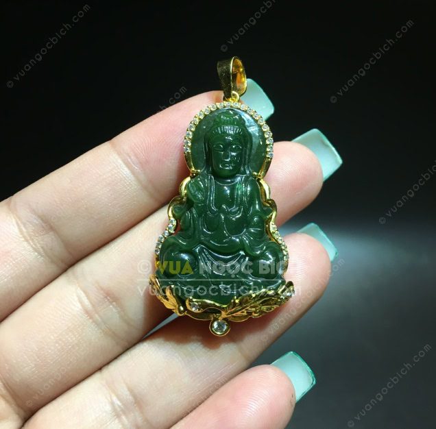 Công dụng và những tối kỵ khi đeo dây chuyền mặt Phật 5