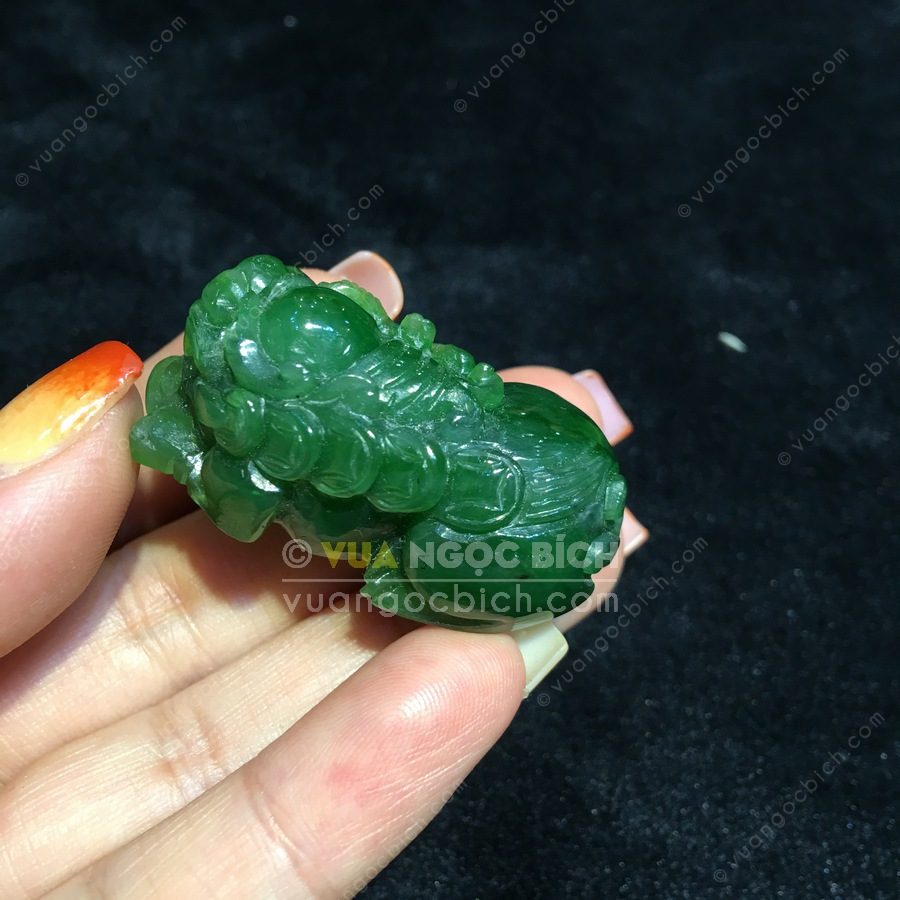 Tỳ hưu đá ngọc bích – Vật phẩm phong thủy được ưa chuộng hiện nay 3